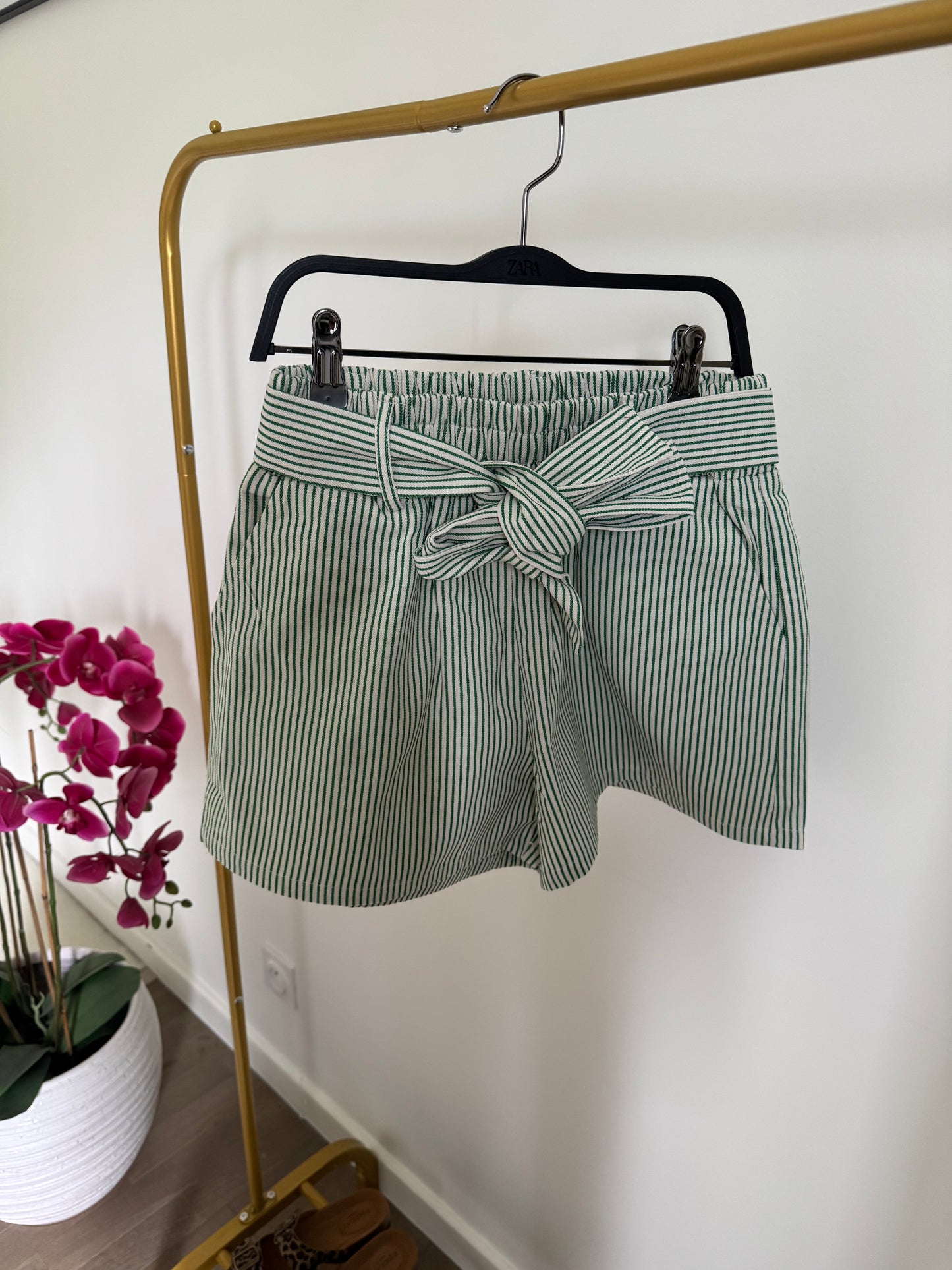 Short - Louna