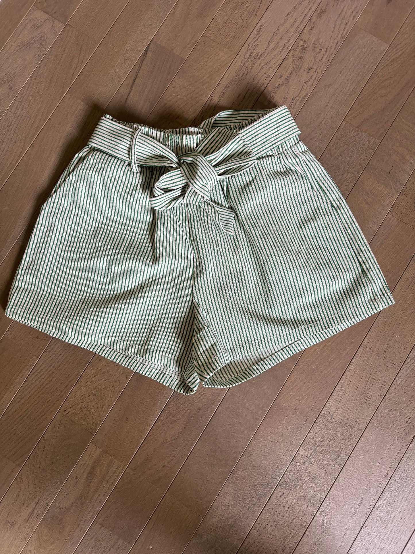 Short - Louna