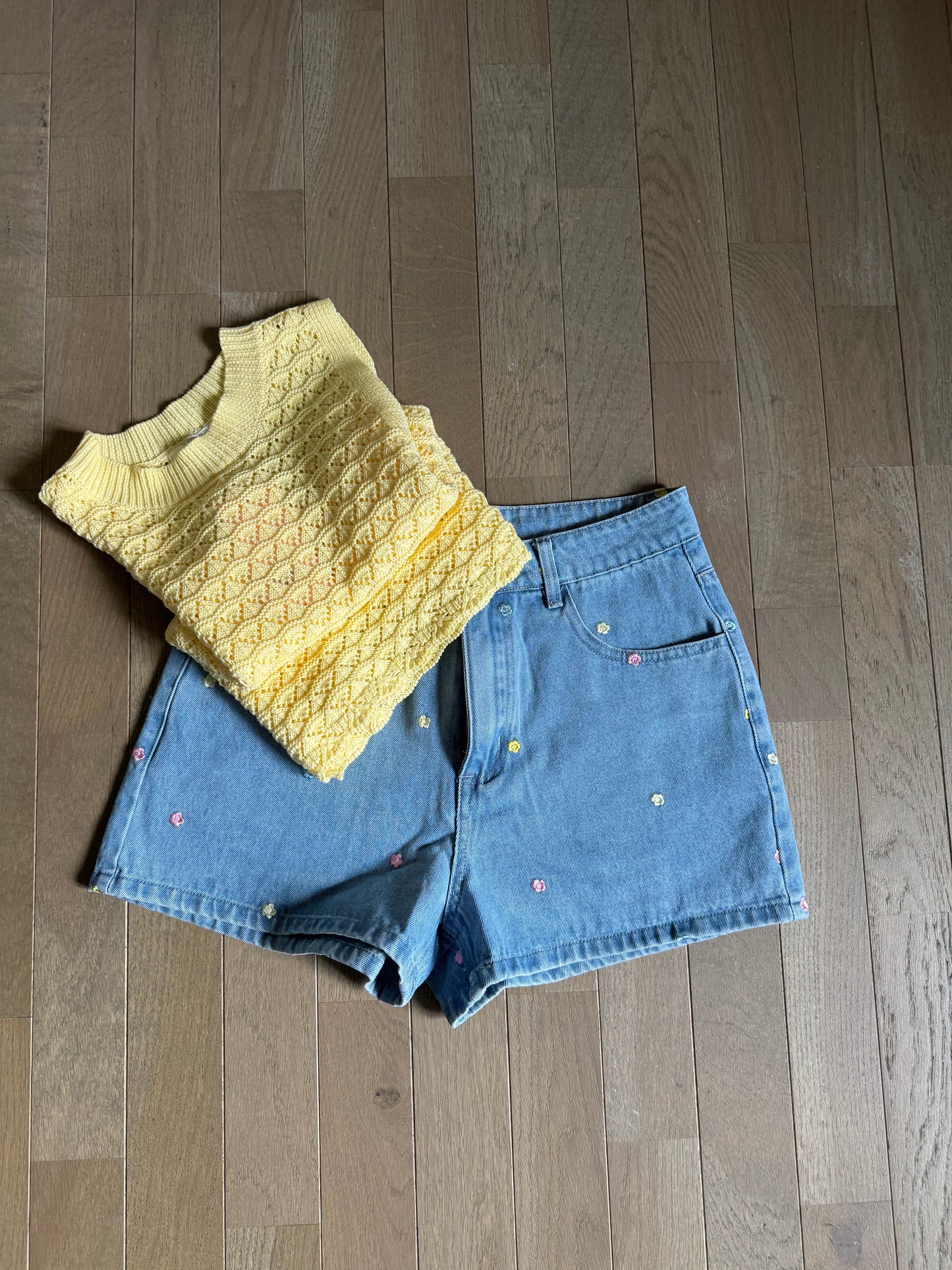 Short - Flower